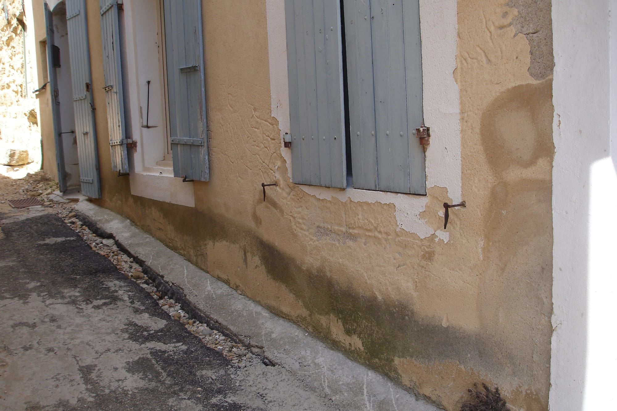 Perte de valeur immobilière due à l'humidité