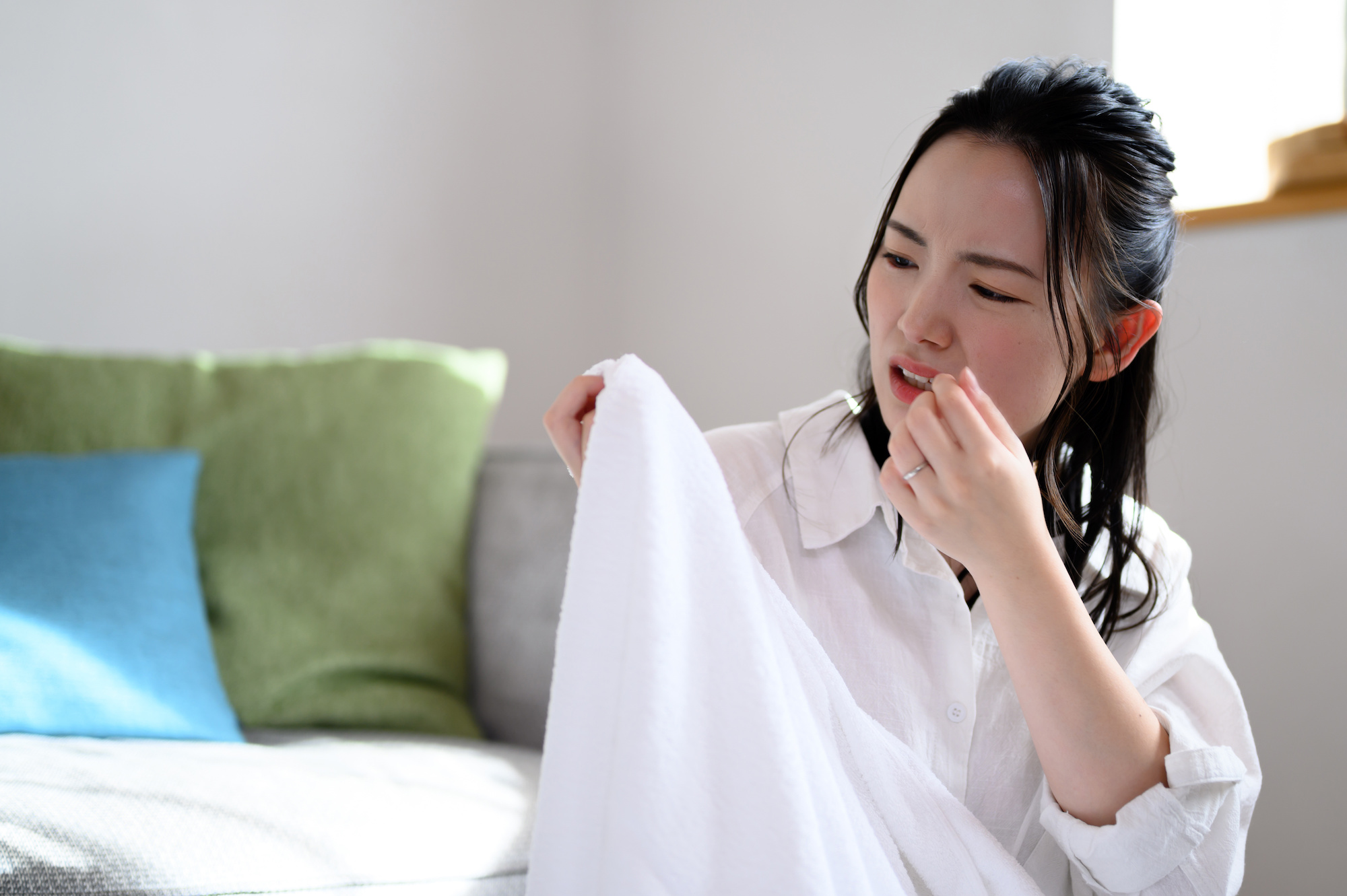 Diffusione di cattivi odori in tutta la casa / vestiti impregnati